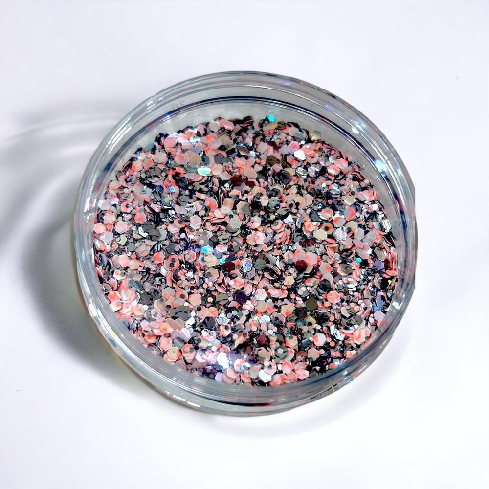 Army Girl Glitter - Craftiful Fragrance Oils - Supplies for Wax Melts, Candles, Room Sprays, Reed Diffusers, Bath Bombs, Soaps, Perfumes, Bath Salts and Body Sprays